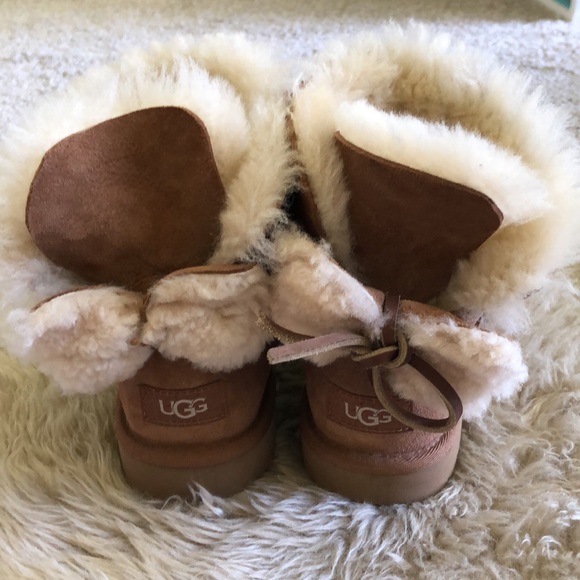 UGG Classic Double Bow Mini in Chestnut Size 6 - Picture 6 of 16